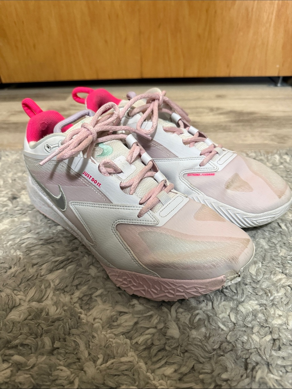 Nike White & Pink Women's 7.5 Athletic Sneakers